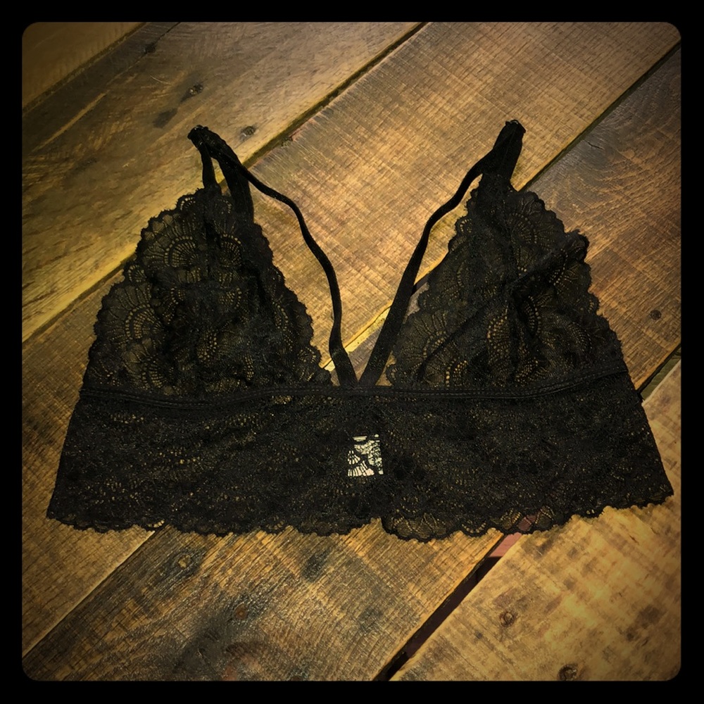 Black lace bralette NWOT